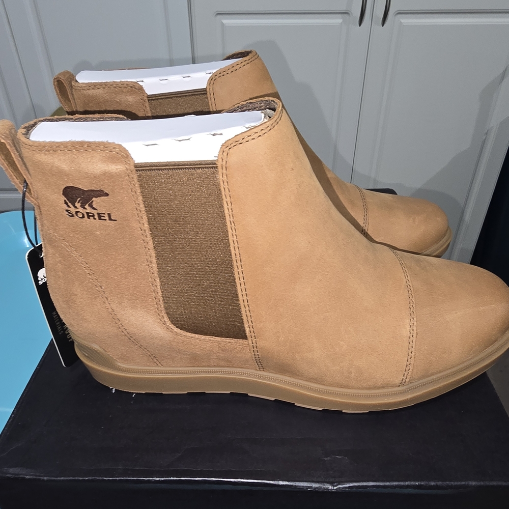 Sorel Women's II Chelsea Boots
